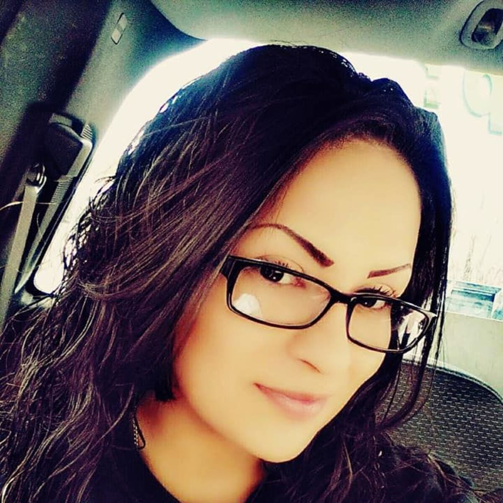 Meet your Posher, Vanessa